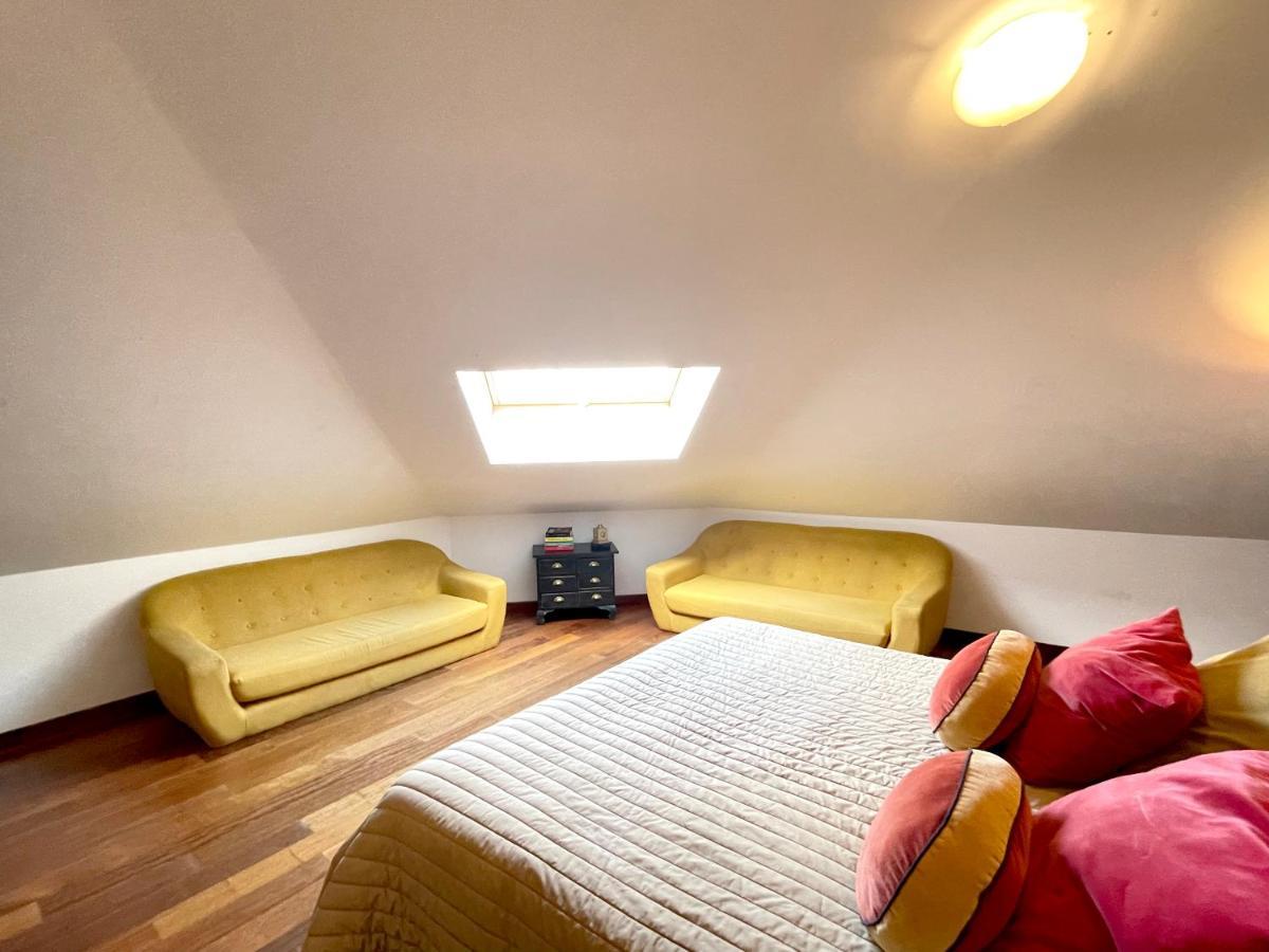 Apartment Atico En Plaza De La Constitucion 3 Bedrooms Málaga