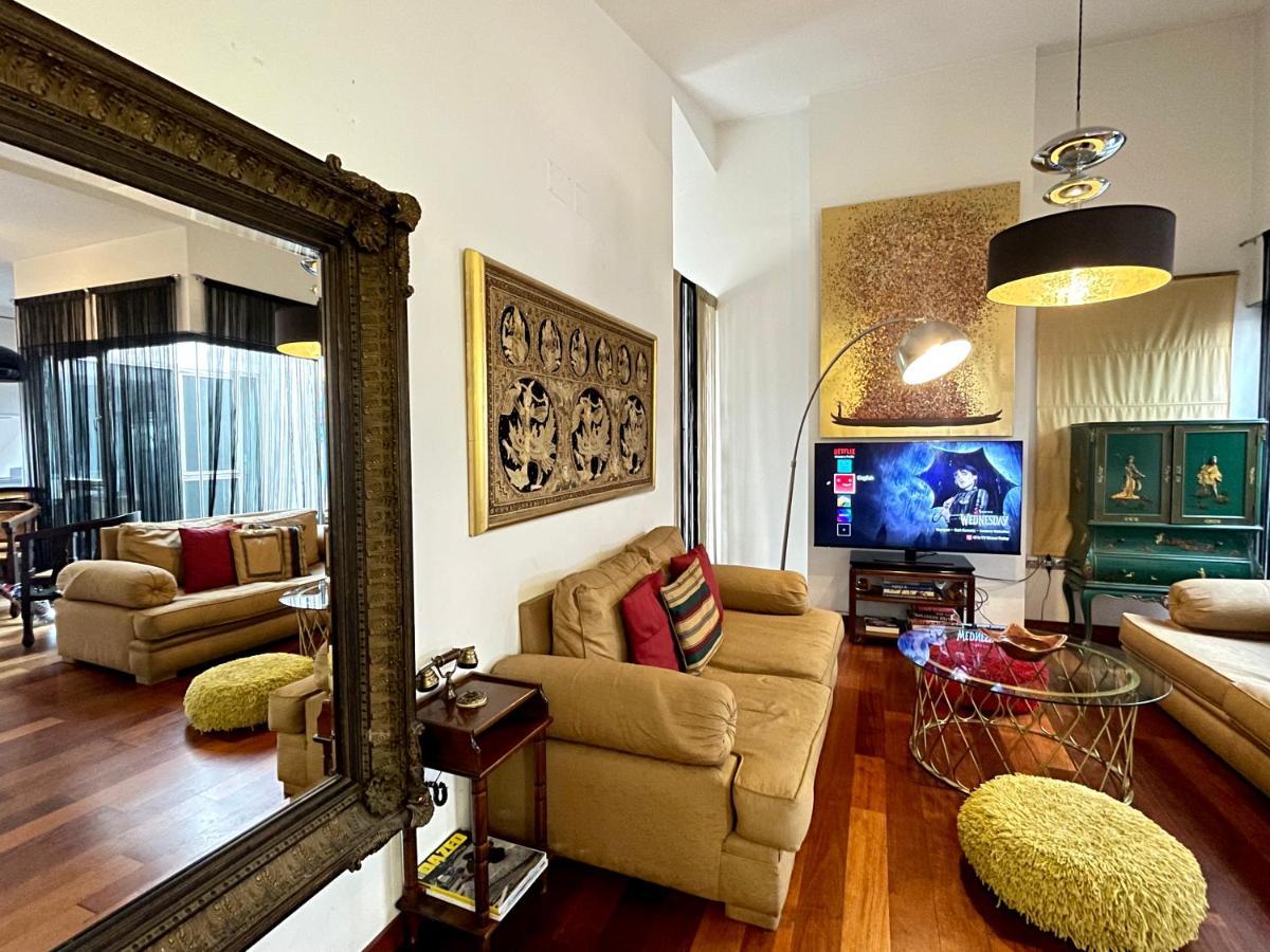 Atico En Plaza De La Constitucion 3 Bedrooms Apartment Málaga